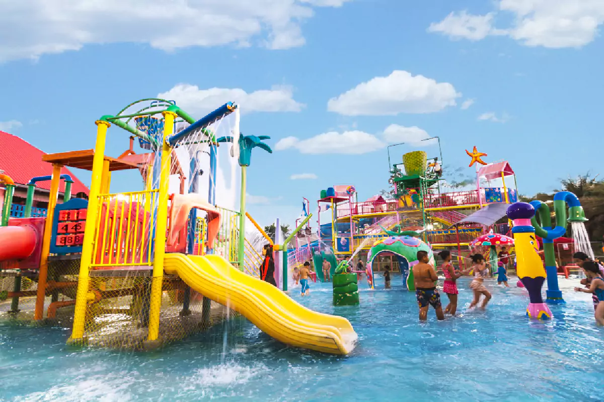 Dream World Bangkok: Thrilling Rides and Family Fun in Thailand